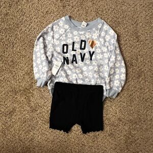18-24 month Old Navy Lot! 
NO STAINS! BARLEY WORN. 🙂